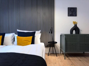 Hip & Minimalist meets Historical Old Town